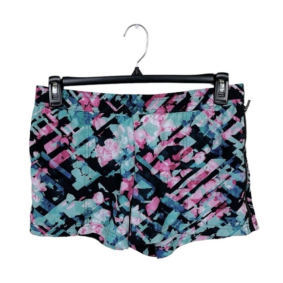 Fabletics Women's Eloise Shorts Beta Geo Print Floral Zipper Pockets Size M - Picture 1 of 9
